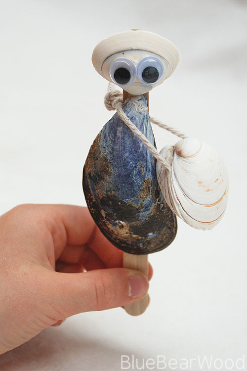 Sea Shell Puppet With Bag